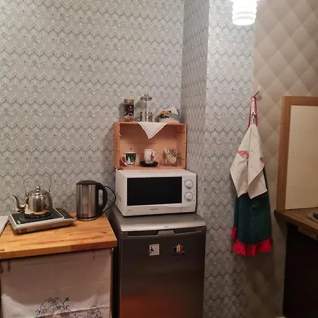 Naeituse Apartment *